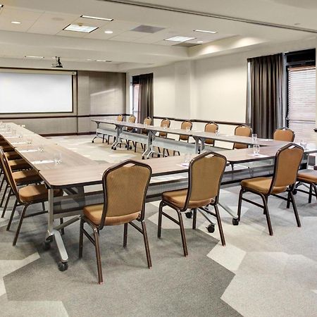 Hyatt Place Tampa Busch Gardens Extérieur photo