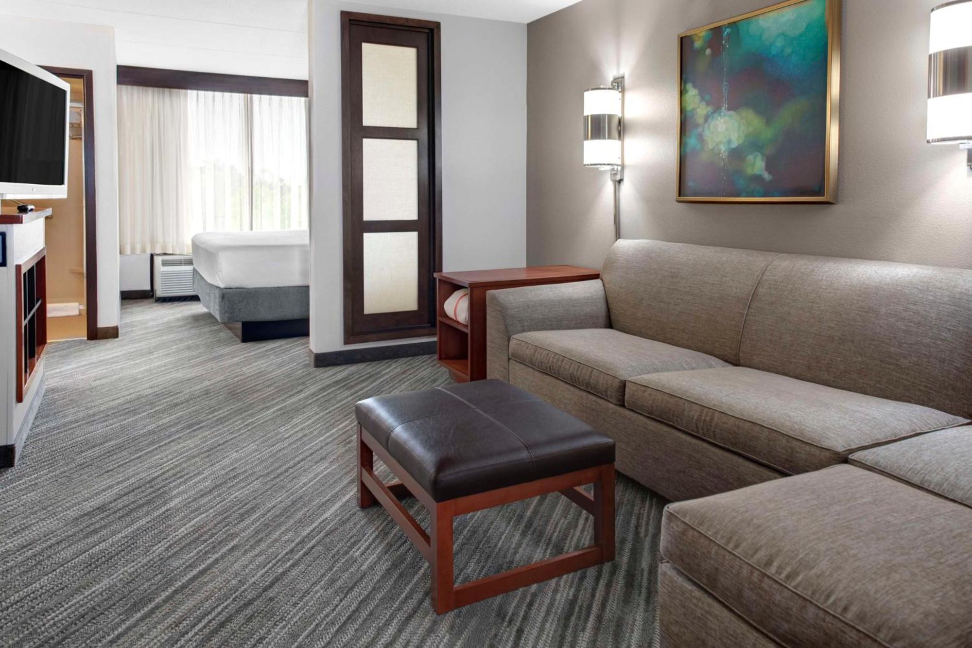 Hyatt Place Tampa Busch Gardens Extérieur photo