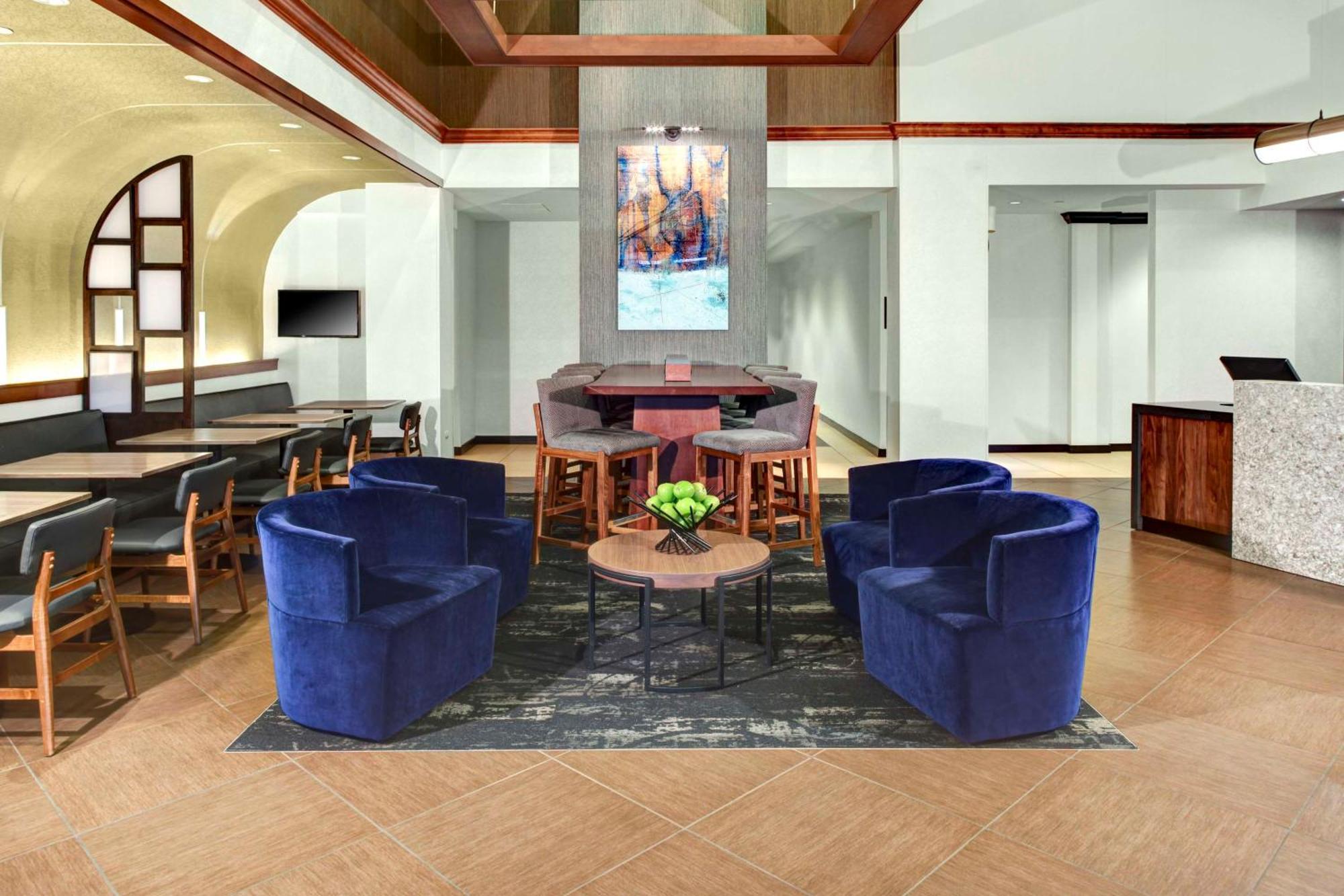 Hyatt Place Tampa Busch Gardens Extérieur photo