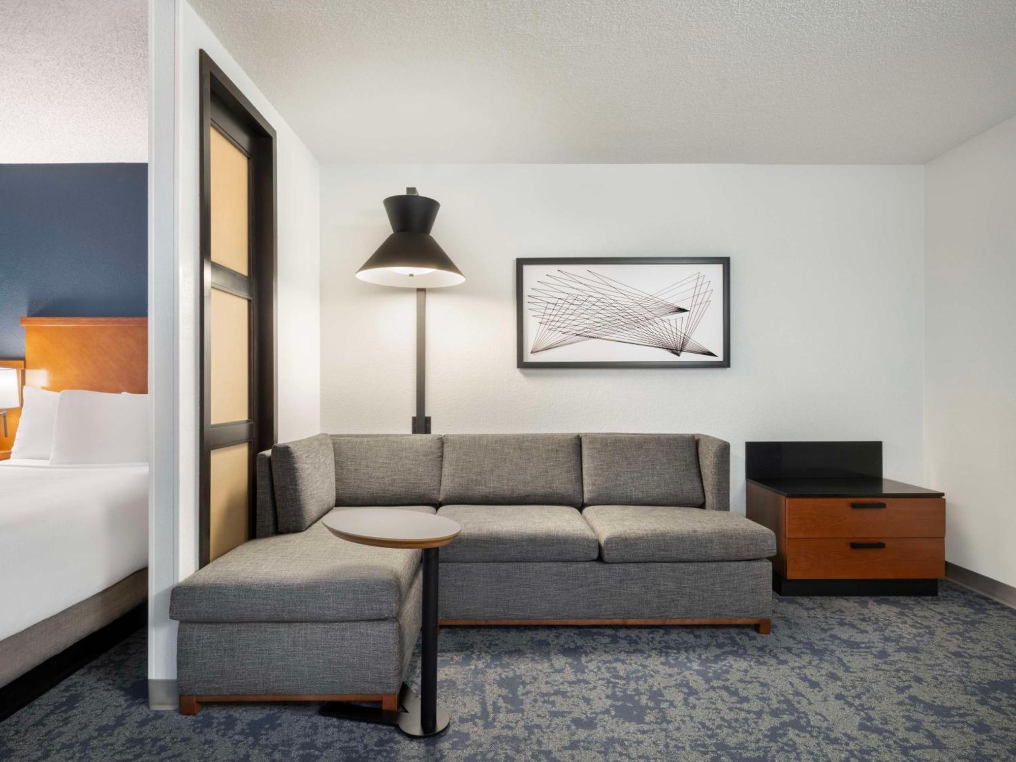 Hyatt Place Tampa Busch Gardens Extérieur photo